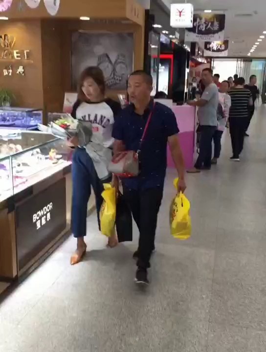 Wife angry in shop mall