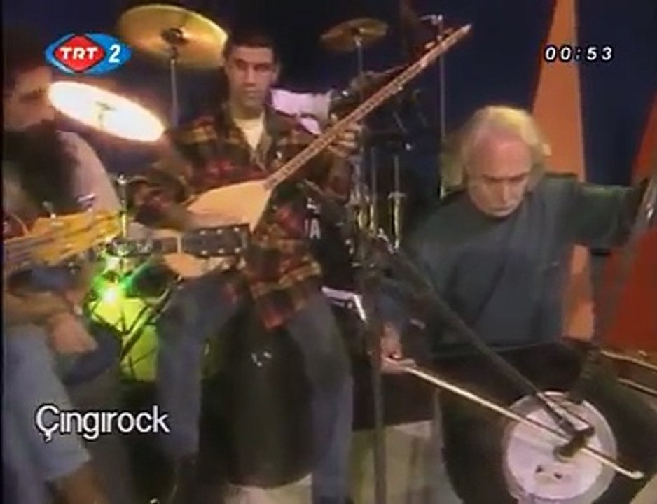 Barış Manço - Cem Karaca - Uzun ince bir yoldayım