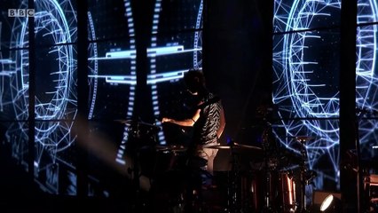 Muse - Showbiz, Reading Festival, 08/27/2017