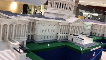 US Capitol Building built with LEGO