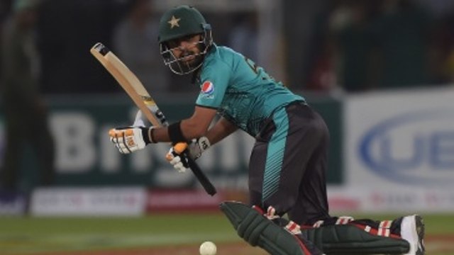 Babar Azam OUT on 48 Pakistan vs World XI 3rd T20 - Pakistan won by 33 runs - Full Match Highlights - Pakistan 183/4 (20/20 ov); World-XI 150/8 (20/20 ov)