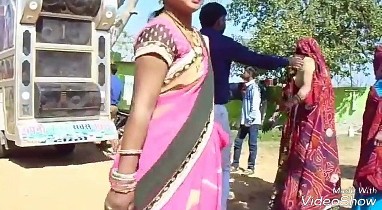 marwari marriage me dj par dance / dj पर फैमिली का मारवाड़ी डांस।