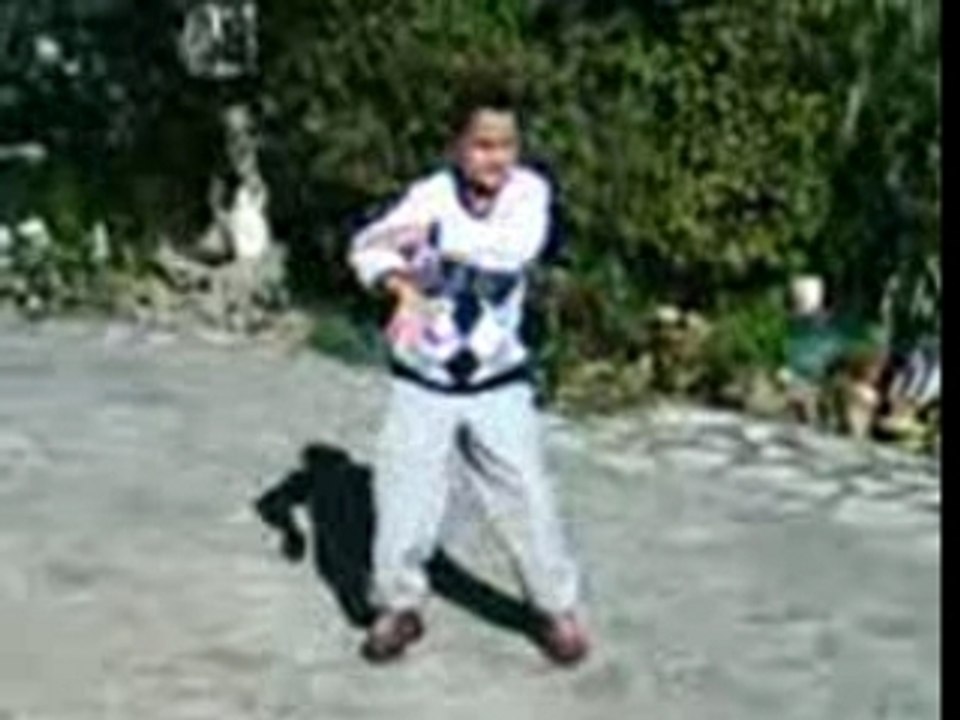 Danse de fout TECHTONIKE