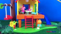 Peppa Pig Story, Peppa Pigs Treehouse and Georges Fort Playset: Peppa PigToys