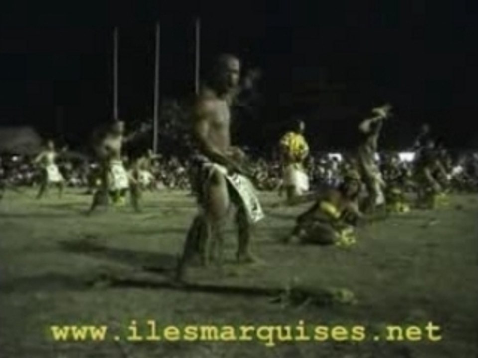 danses et chants ILES MARQUISES 2003