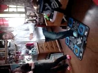 Dance Dance Revolution xD