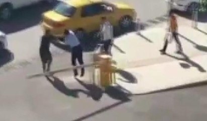 Halk otobüsü şoförü tartıştığı sürücüyü yumrukladı