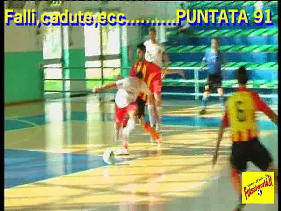 91^ " Falli , cadute , sgambetti , ecc... Compilation " . . puntata 91