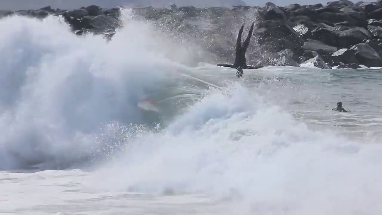 Vague met Ko un Surfeur!!