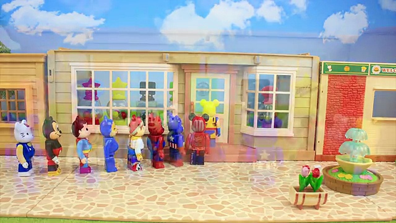 Mickey Mouse Surprise Pumpkin Disney Halloween Monster Stop Motion