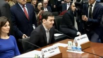 Preso pelos cabelos: Martin Shkreli sem fiança até janeiro 2018