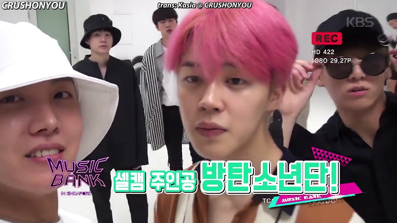 [POLSKIE NAPISY] 170815 Music Bank in Singapore - Aeroplane Self-Cam (BTS cut)