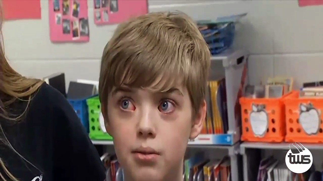 Hardin County Soldier Surprises his Children at School