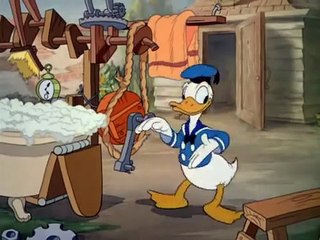 Walt Disney Studios | El Pato Donald | La lavandería de perros