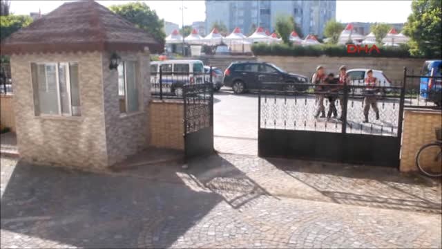 Samsun Başına Taşla Vurduğu 5 Yaşındaki Çocuğu Ağır Yaralayan Şüpheli Adliyede