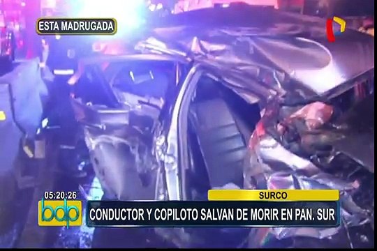 Surco: conductor y copiloto salvan de morir tras chocar con camión cisterna