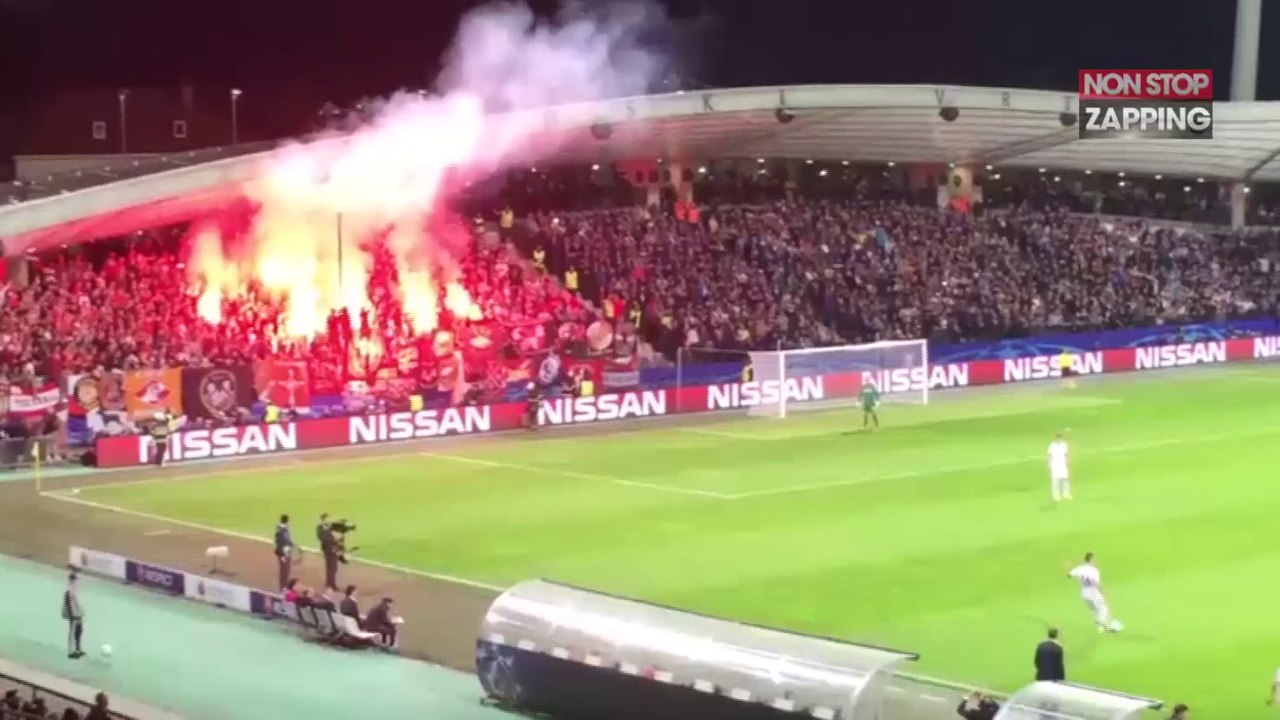 Ligue des Champions : Un ultra du Spartak Moscou vise avec un fumigène l’arbitre (Vidéo)