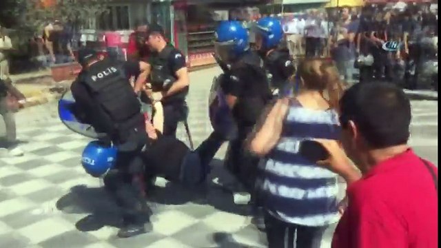 Nuriye Gülmen ve Semih Özakça Davası Öncesi Arbede