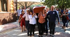 Aysel Tuğluk'un Annesinin Cenazesi, Tunceli'de Toprağa Verildi