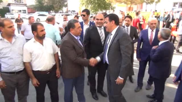 Gıda, Tarım ve Hayvancılık Bakanı Ahmet Eşref Fakıbaba: (Tuğluk'un Cenazesinde Yaşananlara...