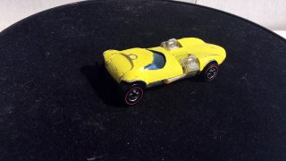 1968 Hot Wheels Redline Twinmill Enamel Yellow