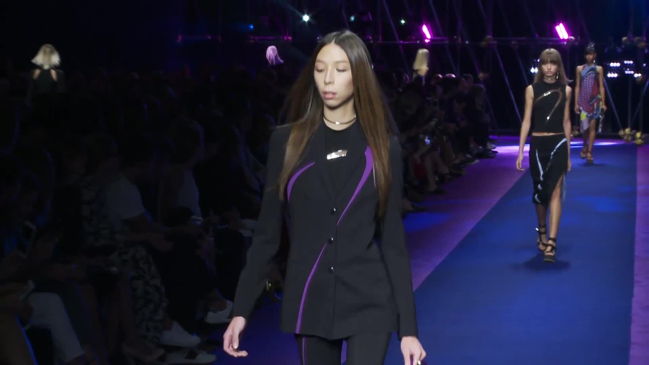 Versace  | Spring Summer 2017 | Milan Fashion Week