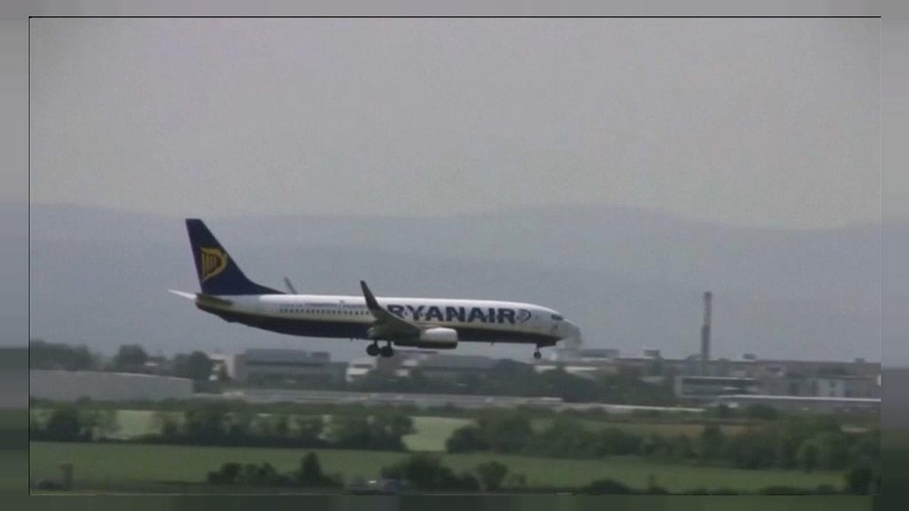 Ryanair loses EU legal battle to keep Irish law for crew abroad
