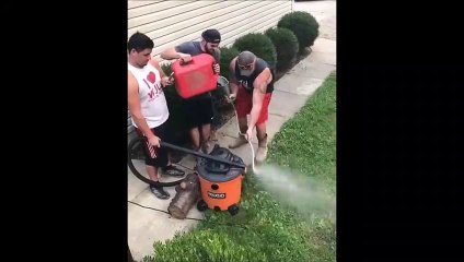 Ils voulaient essayer leur lance-flammes mais ça finit pas bien !