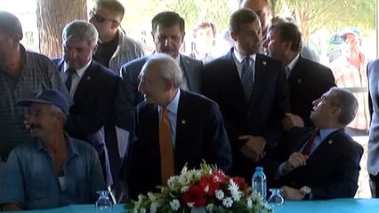 Kılıçdaroğlu, Balıkesir'de Vatandaşlarla Bir Araya Geldi