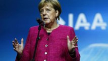 Salone dell'auto di Francoforte: Merkel punta sull'elettromobilità