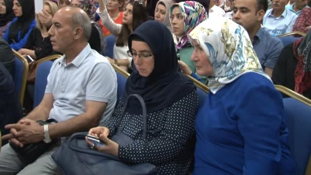 Çalışma ve Sosyal Güvenlik Bakanı Jülide Sarıeroğlu; Güçlü Bir Türkiye Olarak Yolumuza Emin...