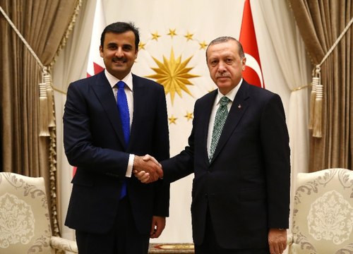 Cumhurbaşkanı Erdoğan Katar Emiri ile Görüştü