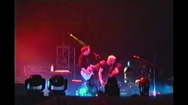 Muse - Micro Cuts, Reading Festival, 08/24/2002