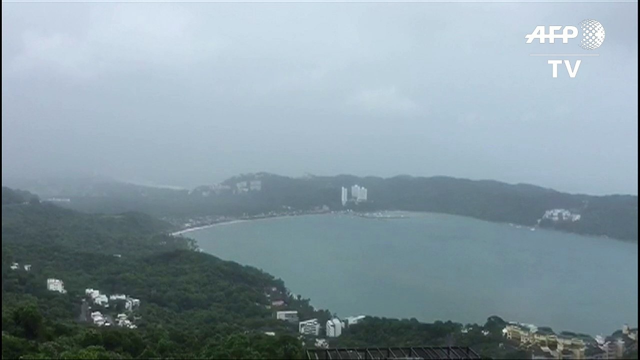 Mexique: l'ouragan Max s'approche de la côte pacifique