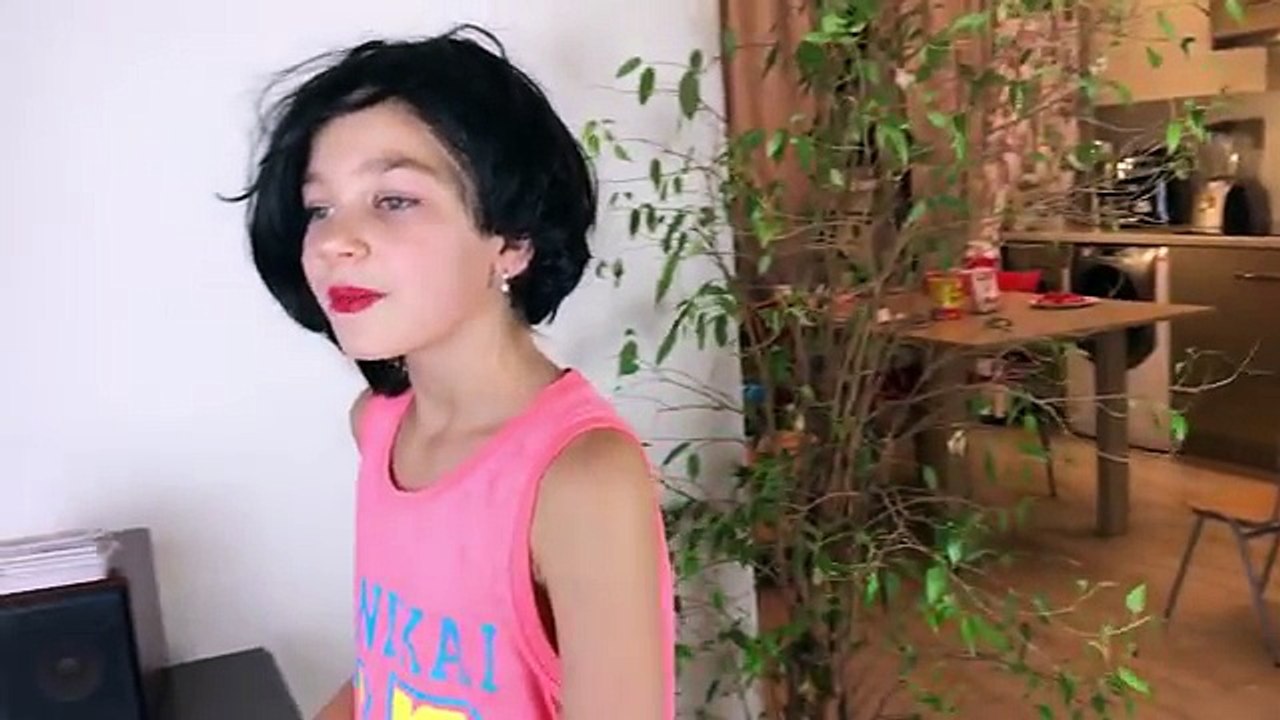 Телефон мечты школьницы. Ожидание vs реальность. Мама, купи мне новый телефон.