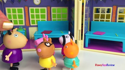 Wild Republic Eco Expedition Moveable Animal Set Zoo - Peppa Pig playdoh and elephant & giraffe toys