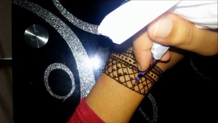 Simple Wrist Henna Design - Indian Arabic Fusion Mehendi