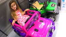 POWER WHEELS Barbie Cars Toys R Us Toy HUNT SPIDERMAN JEEP My Little Pony Jeep Toy Cars
