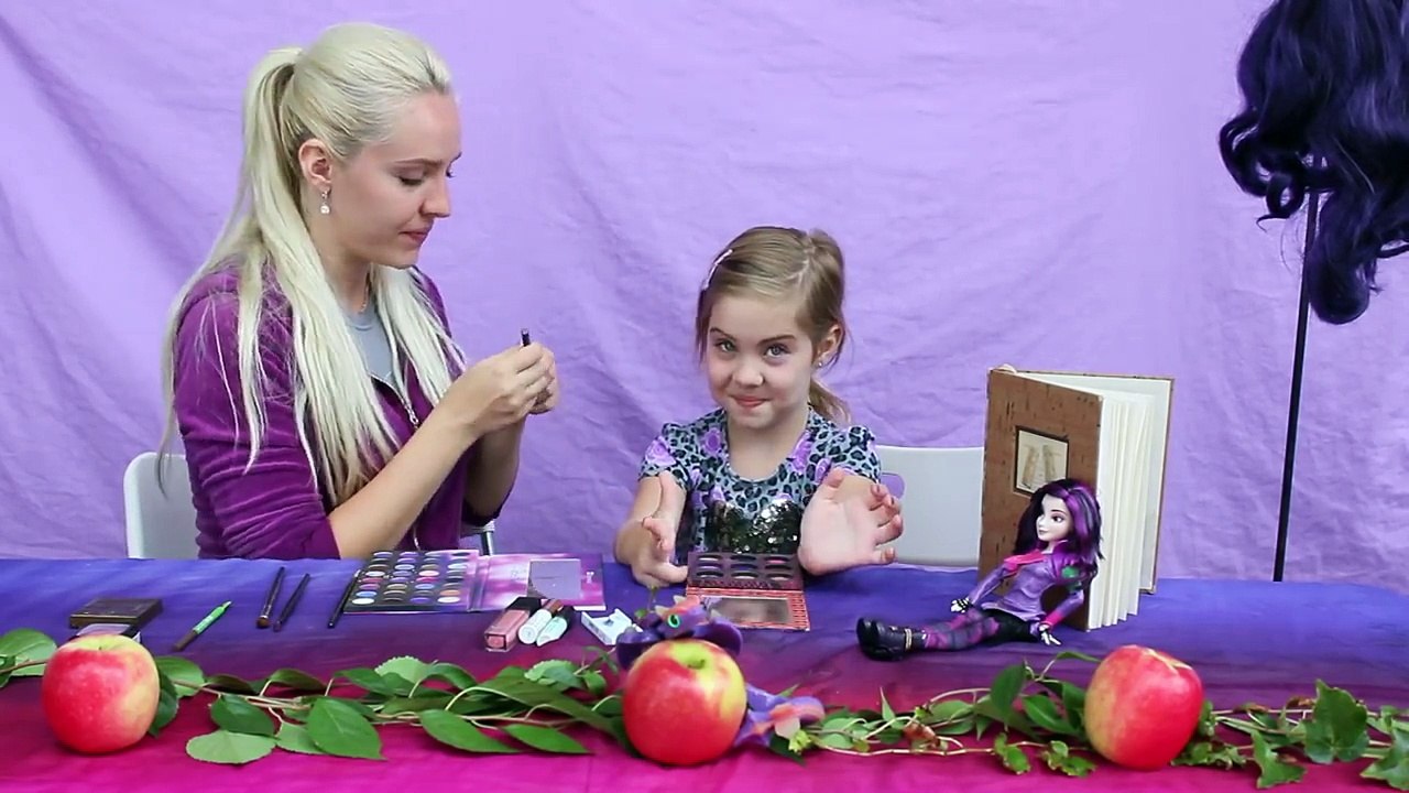 DISNEY DESCENDANTS MAL MAKEUP TUTORIAL | Perfect look for HALLOWEEN or COSPLAY