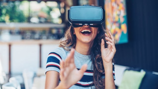 Hulu's Virtual Reality Concert Series On-Stage Is The Perfect Mix Of VR, Storytelling And Music