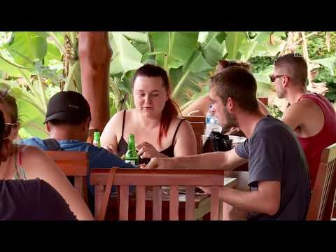 Keindahan Air Terjun Tegenungan di Gianyar, Bali - NET5