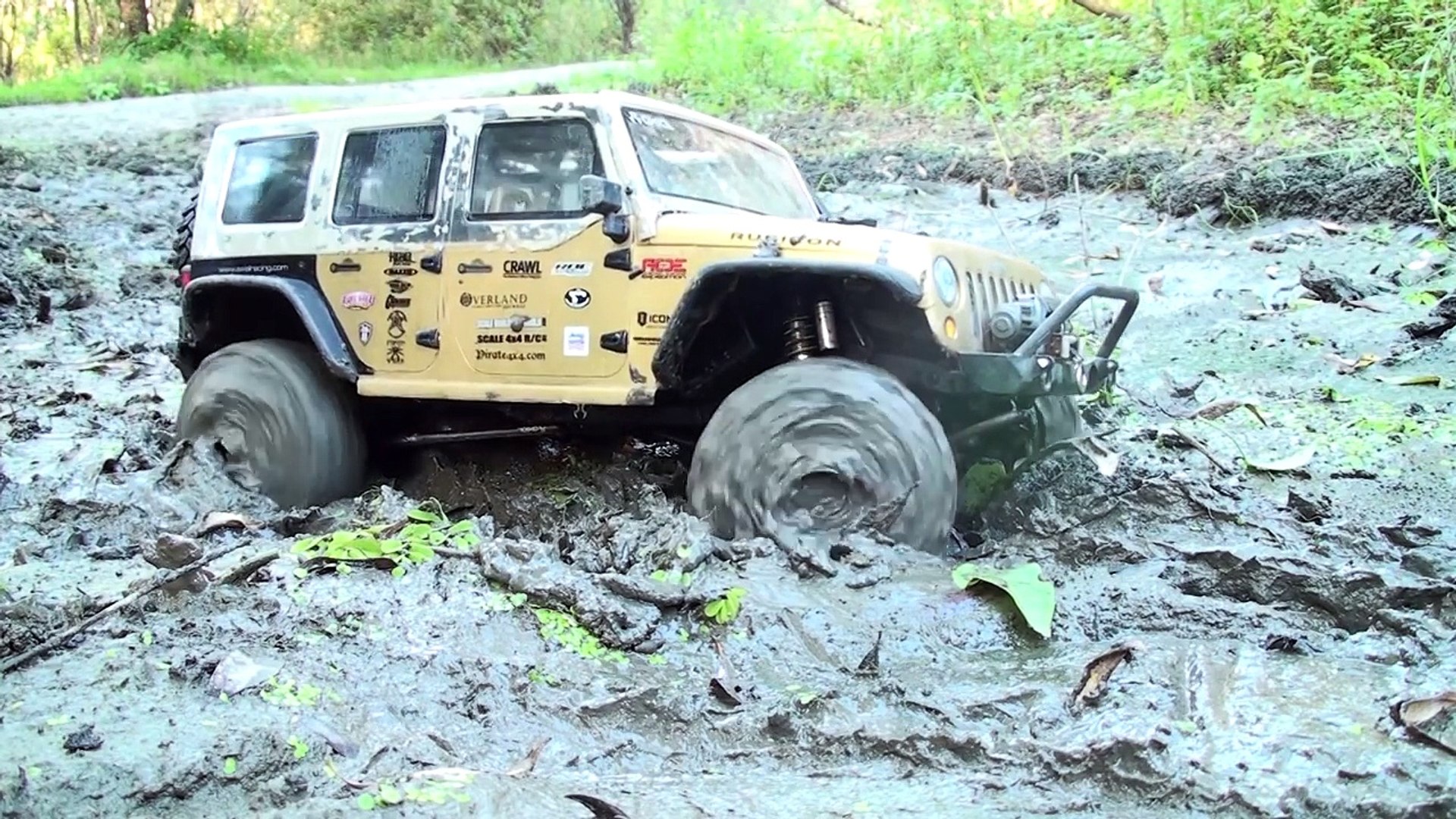 rc mudding 4x4