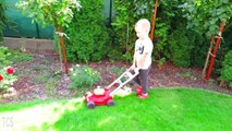 BAD BABY and CROSS BIKE steering WHEEL FELL OFF - ride on POWER WHEEL Ford Ranger