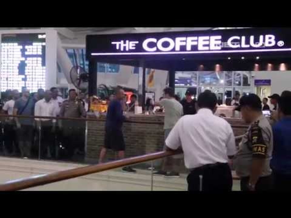 Upaya Bunuh Diri Seorang WNA  - NET16