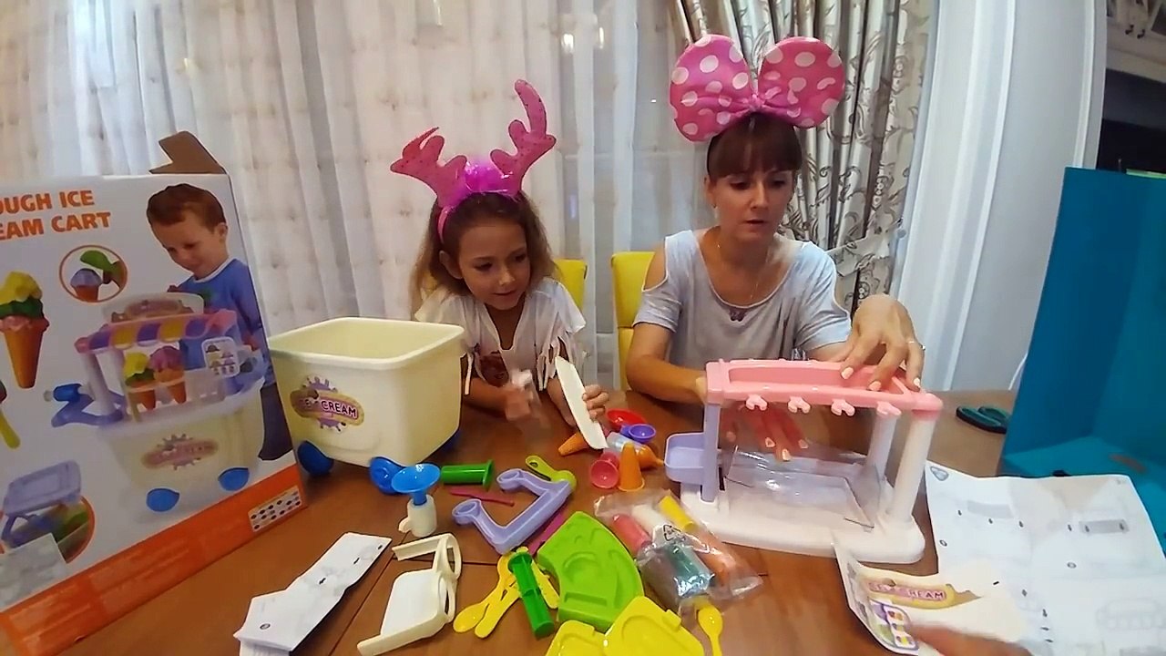 DONDURMA DÜKKANI , En güzel dondurmayı kim yaptı ??