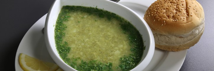 خطوات حساء البروكلي السهلة والسريعة