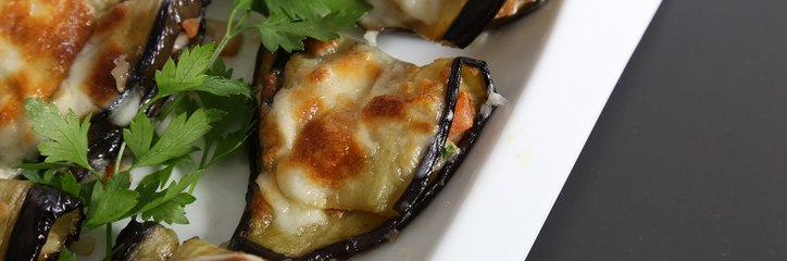 خطوات تحضير غراتان الباذنجان بالديك الرومي