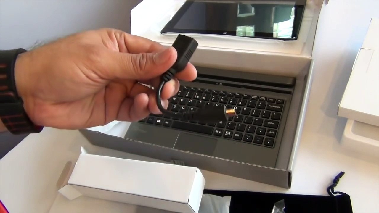 Micromax Canvas LapTab LT666 Unboxing And Hands On Review