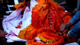 ネパール最大のヒンズー教寺院パシュパティナート　Crematory in Pashupatinath,Nepal