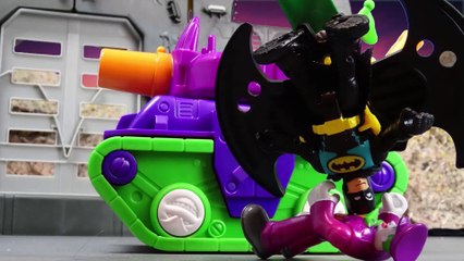 Disney Princesses Kidnapped: Batman to the Rescue - Princess Toy Videos (Spanish)